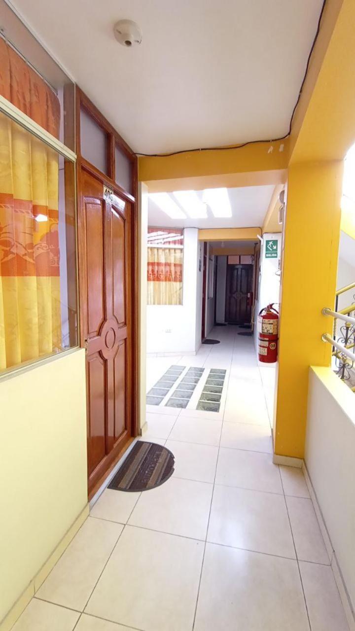 Hostal Acuarius 푸노 외부 사진