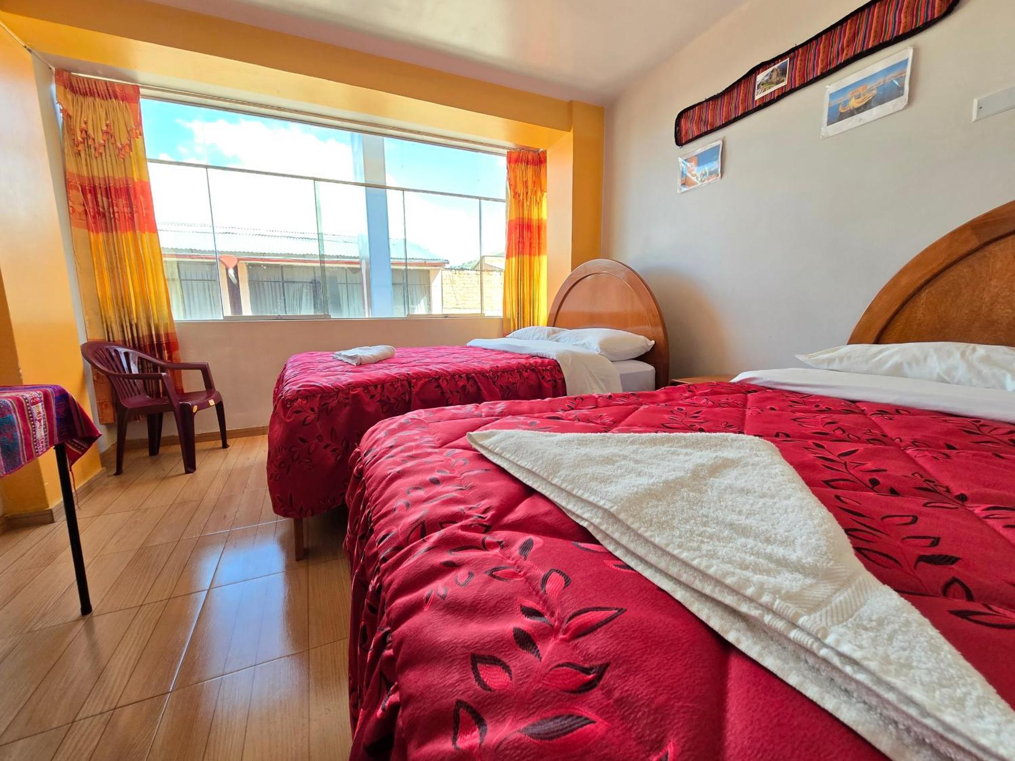 Hostal Acuarius 푸노 외부 사진
