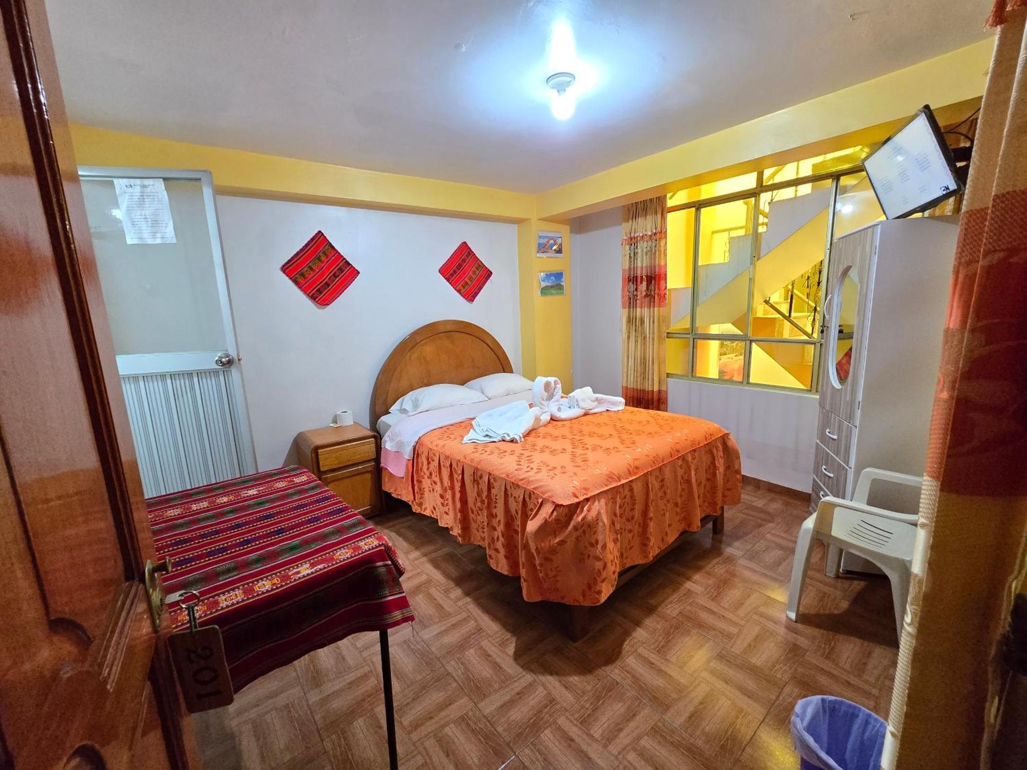 Hostal Acuarius 푸노 외부 사진
