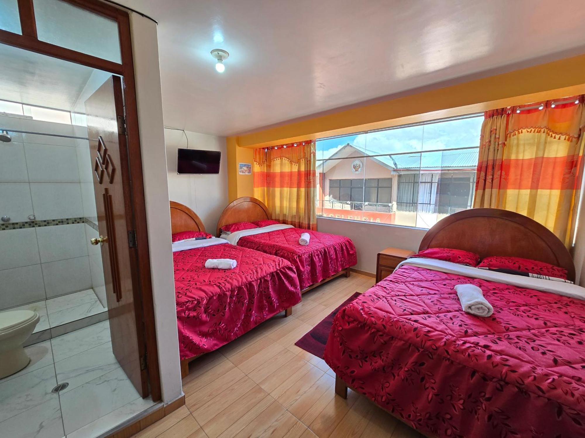 Hostal Acuarius 푸노 외부 사진