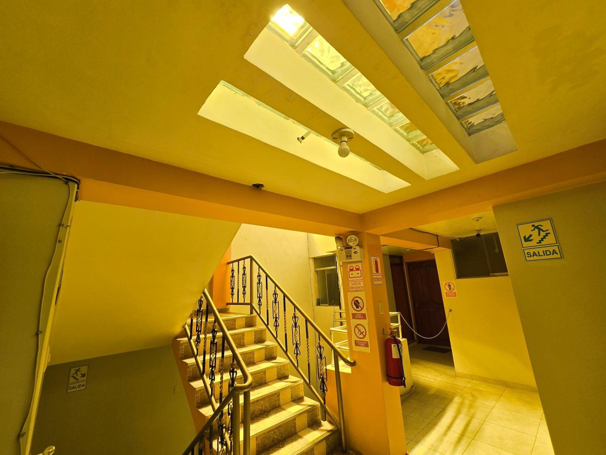 Hostal Acuarius 푸노 외부 사진